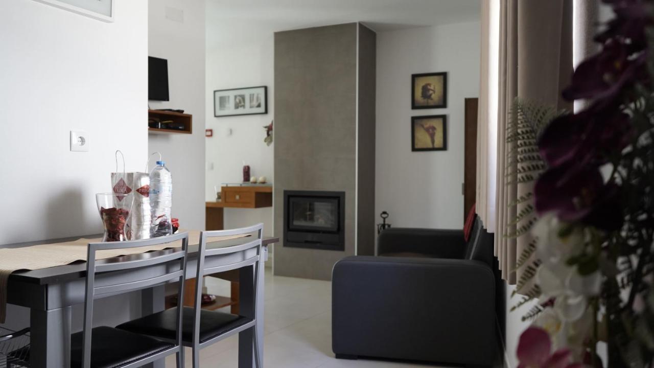 Freches Casas Do Aidroゲストハウス エクステリア 写真